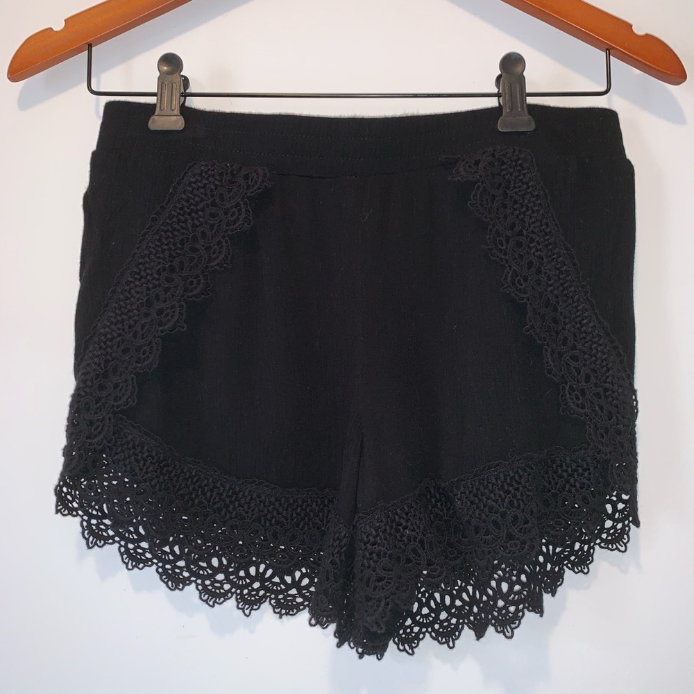 Crochet Detailed Me to We Soft Short